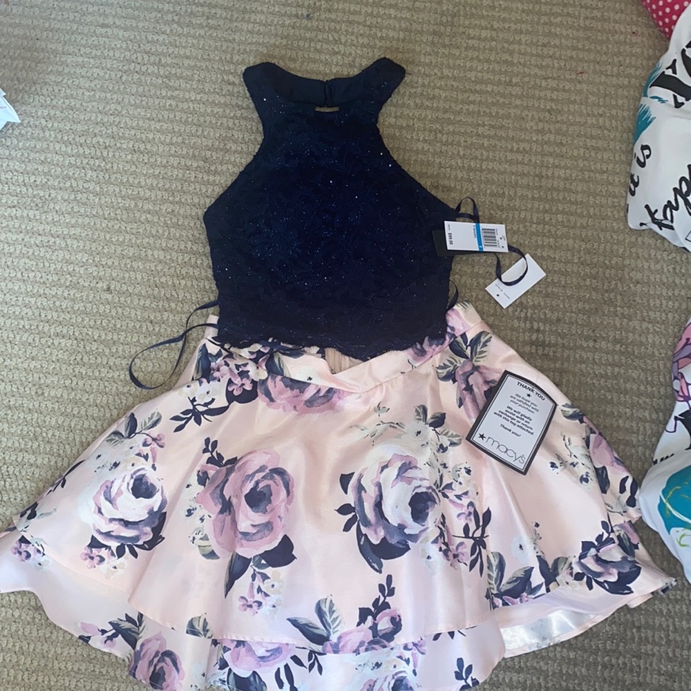 Cute 2 piece set by City Studio